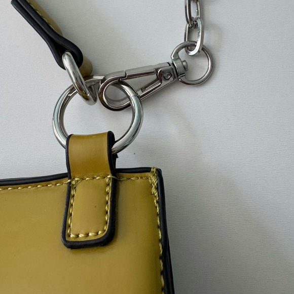 Steve Madden Yellow Mini Bag with Top Handle and Detachable Chain Strap - Picture 4 of 16